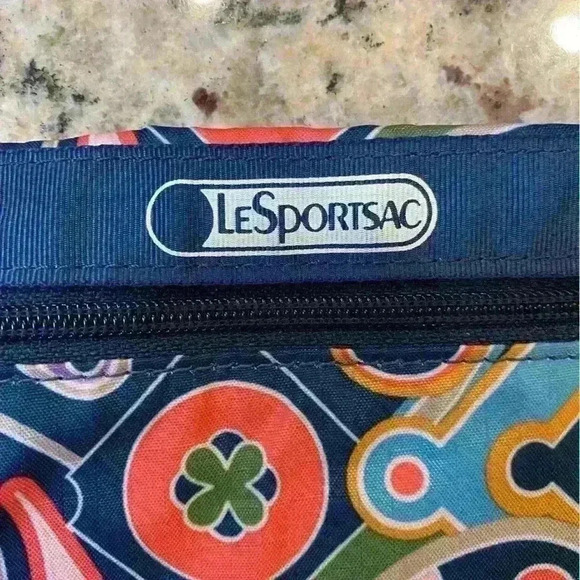 LeSportsac Zippered Pouch - Picture 4 of 5